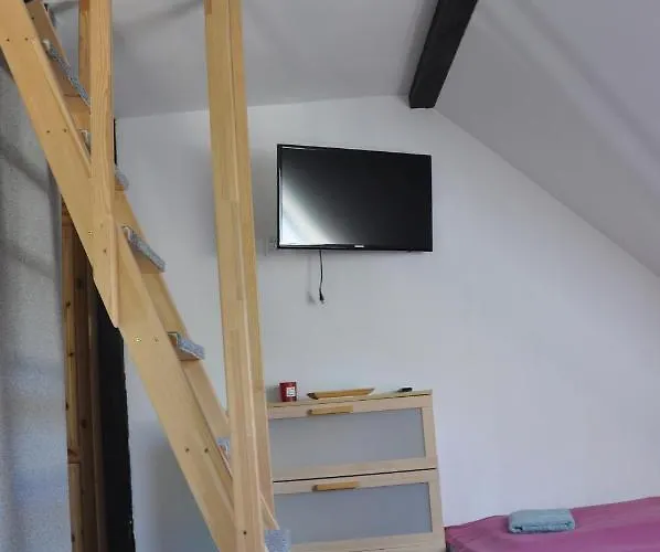 Dom Gościnny Monika- 10 Min Do Plaży, Kwatera prywatna *